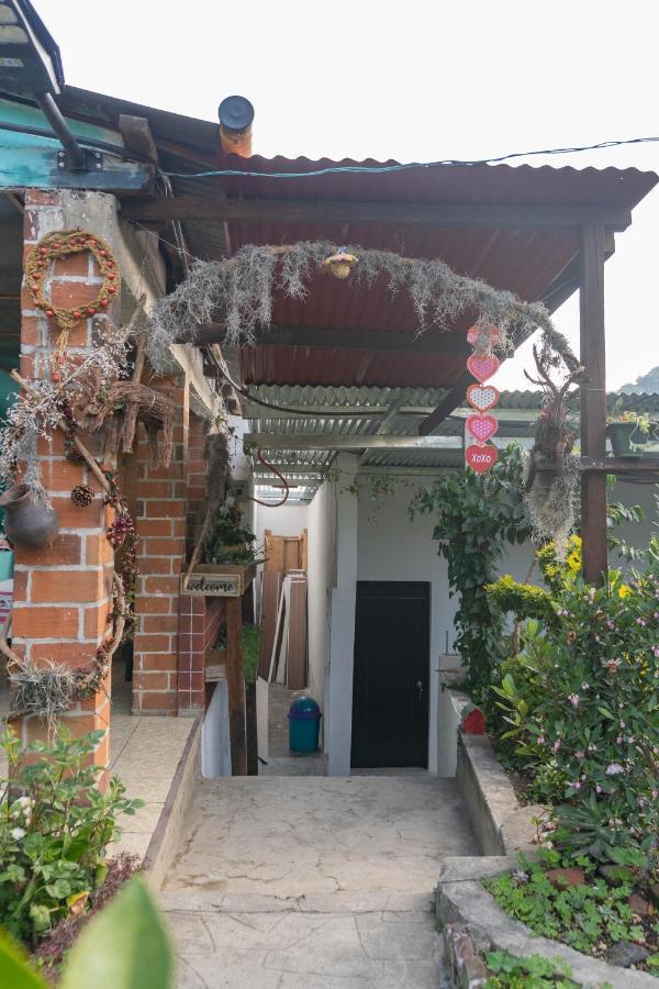 Posada Woochooch San Juan La Laguna Extérieur photo